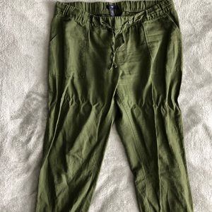 Linen pants.
